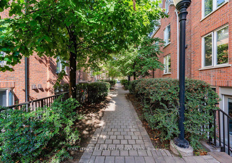 10-douro-street-toronto-ontario-c12857902