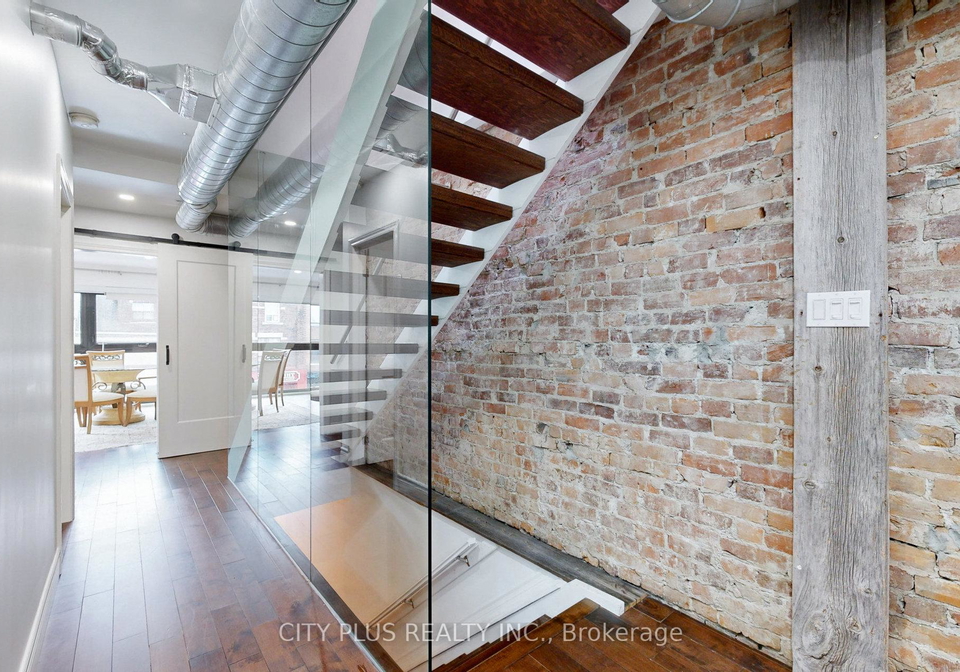 704-bloor-street-w-toronto-ontario-c12858350