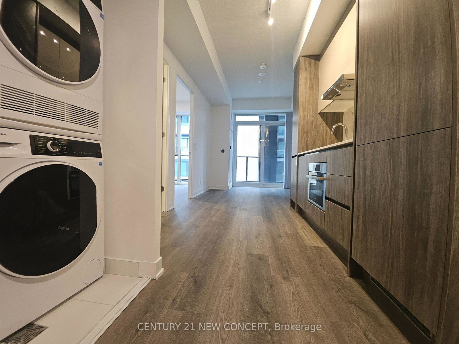 180-front-street-e-toronto-ontario-c12858384