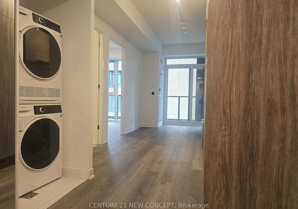 180-front-street-e-toronto-ontario-c12858384