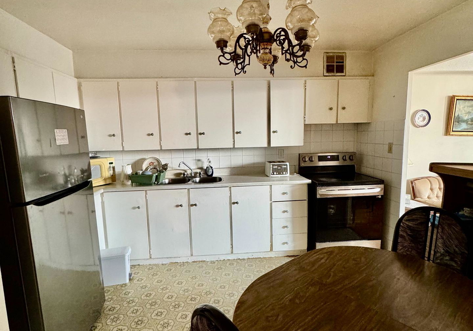 5-shady-golf-way-east-york-ontario-c12858824