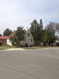 46-connaught-avenue-toronto-ontario-c12858876