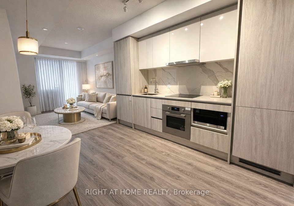 180-front-street-e-toronto-ontario-c12859402