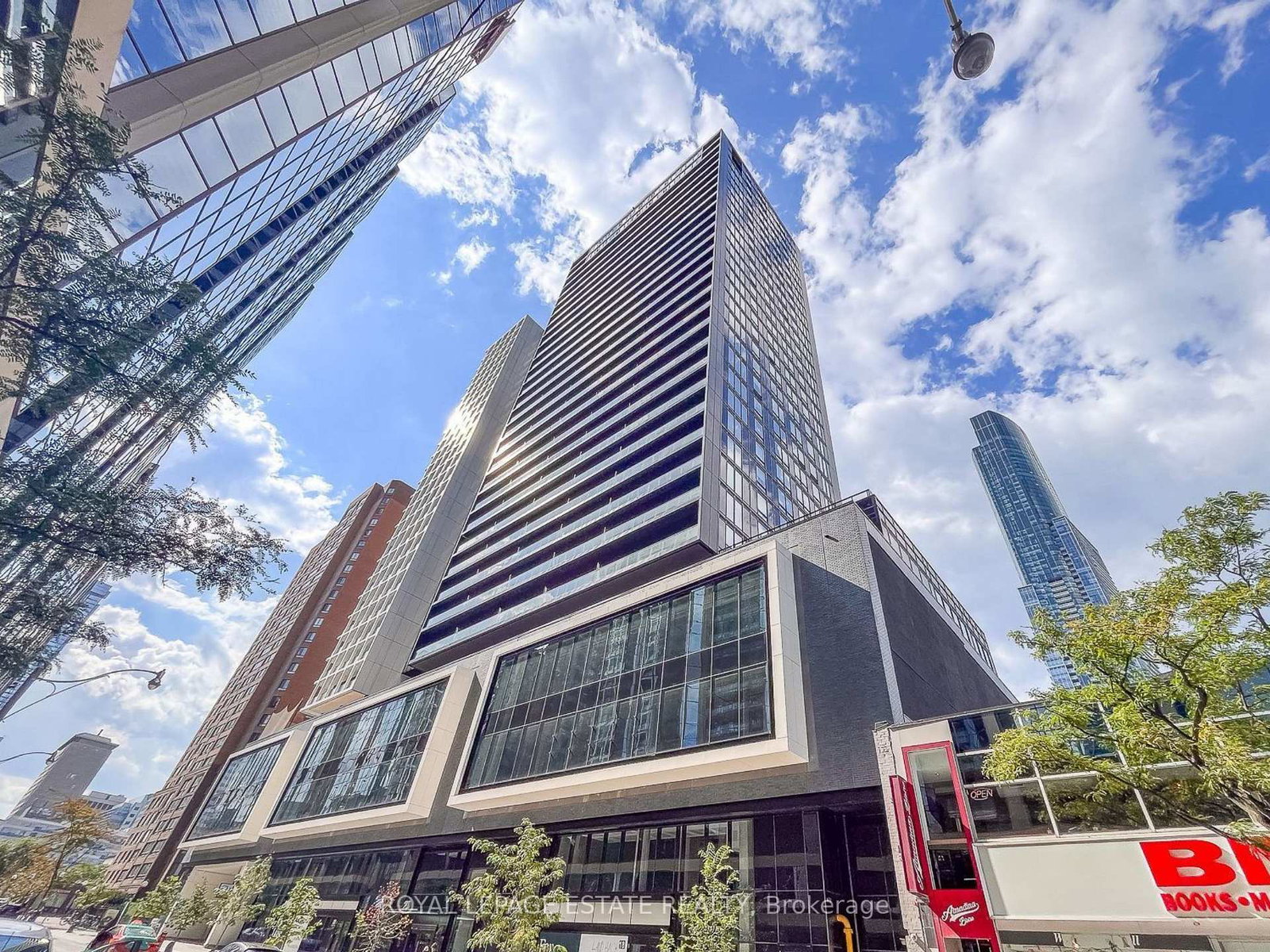 20-edward-street-toronto-ontario-c12859414