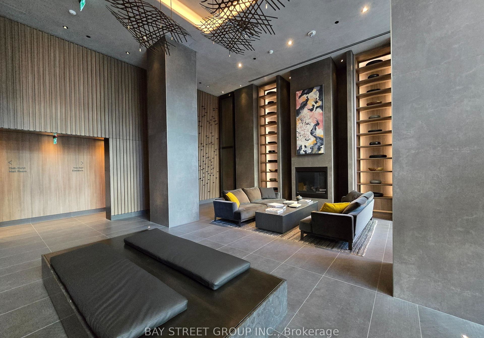 55-charles-street-e-toronto-ontario-c12859416