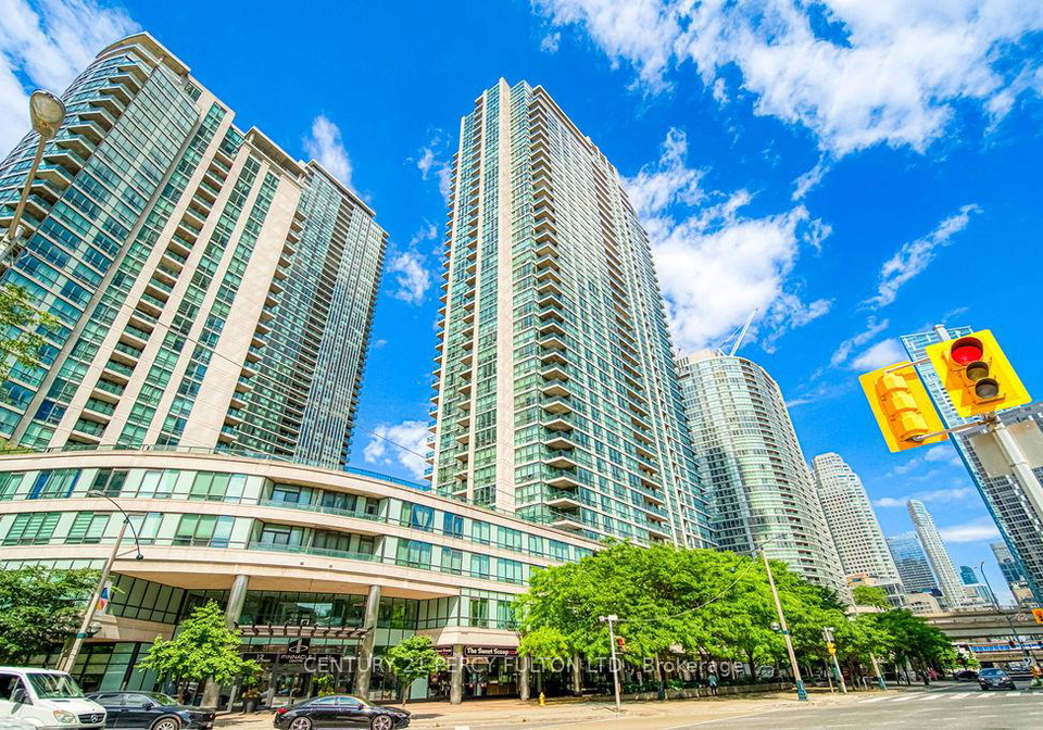 16-yonge-street-toronto-ontario-c12859492