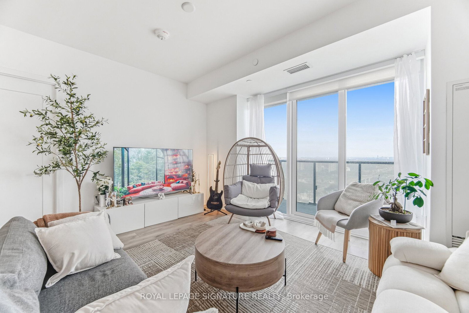575-bloor-street-e-toronto-ontario-c12859598