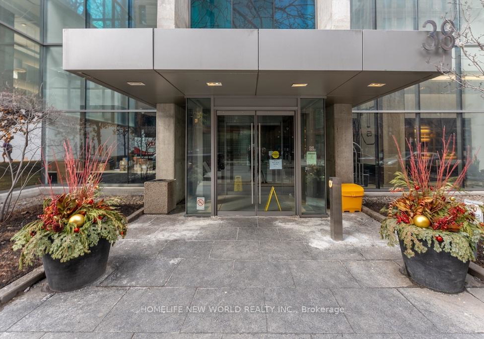 38-grenville-street-toronto-ontario-c12859716