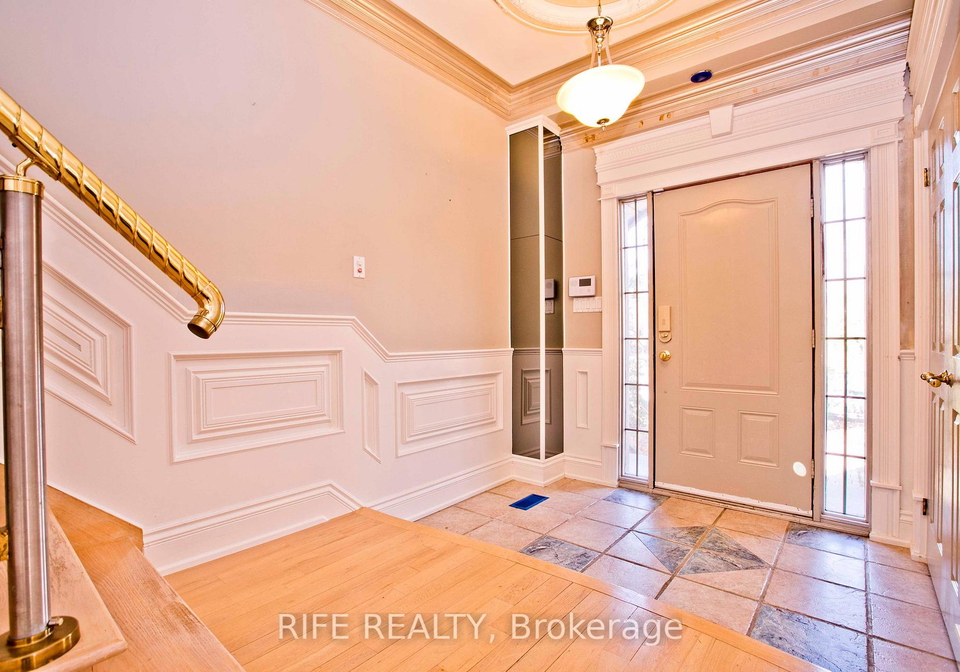 573-old-orchard-grove-toronto-ontario-c12859800