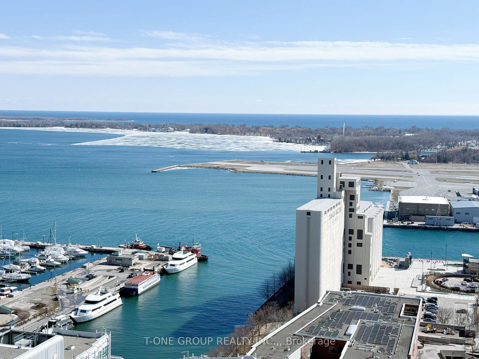 17-bathurst-street-toronto-ontario-c12859868