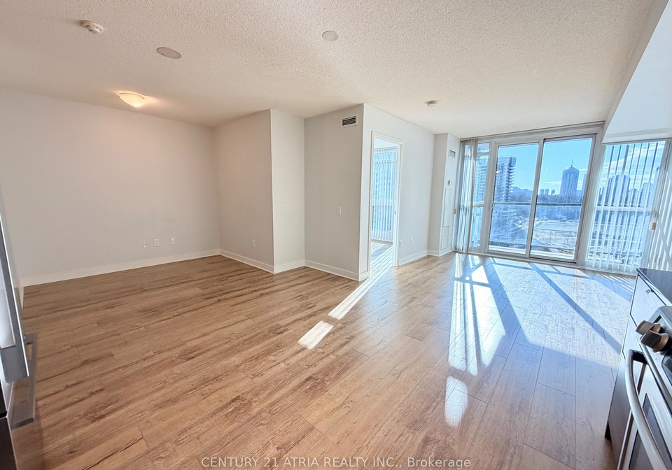 121-mcmahon-drive-north-york-ontario-c12859982