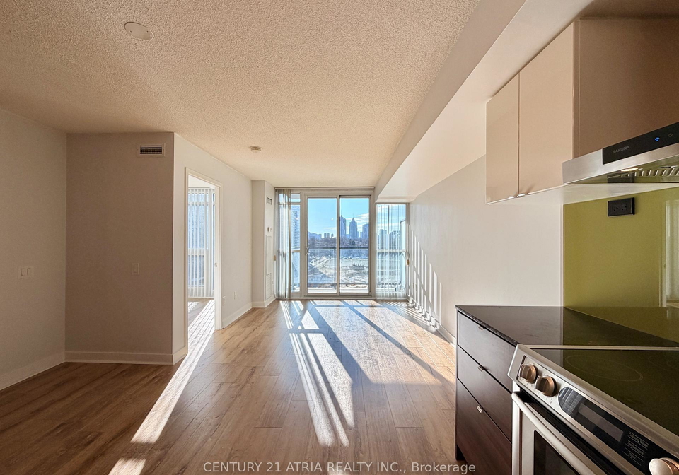 121-mcmahon-drive-north-york-ontario-c12859982