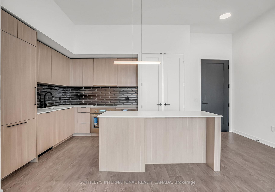 88-bathurst-street-toronto-ontario-c12860242
