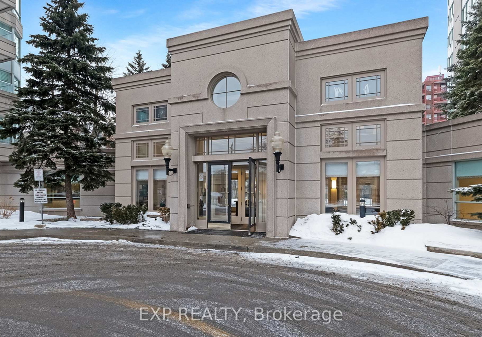 2-covington-road-toronto-ontario-c12860476