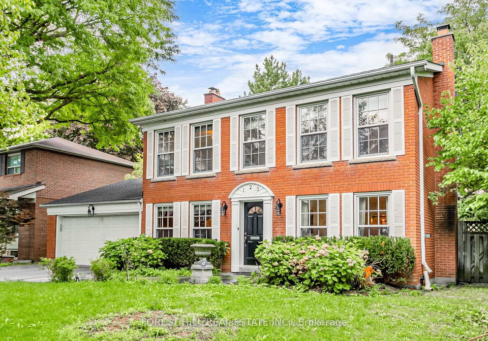 123-lord-seaton-road-north-york-ontario-c12860592