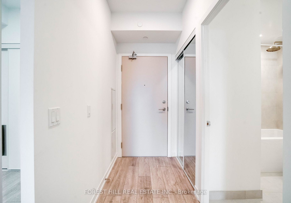 2020-bathurst-street-toronto-ontario-c12860704