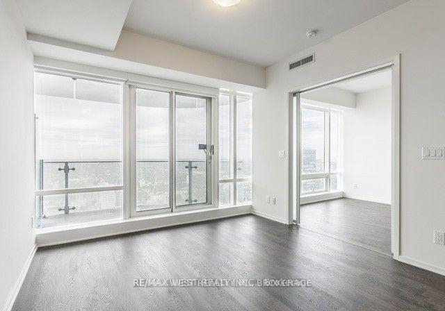 1-bloor-street-e-toronto-ontario-c12860744