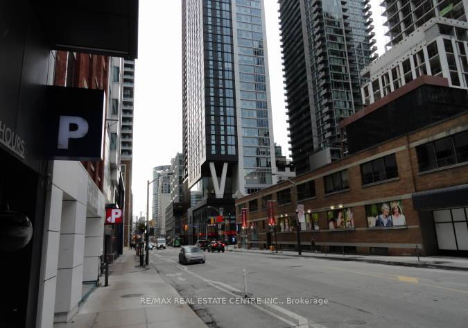 357-king-street-w-toronto-ontario-c12860782