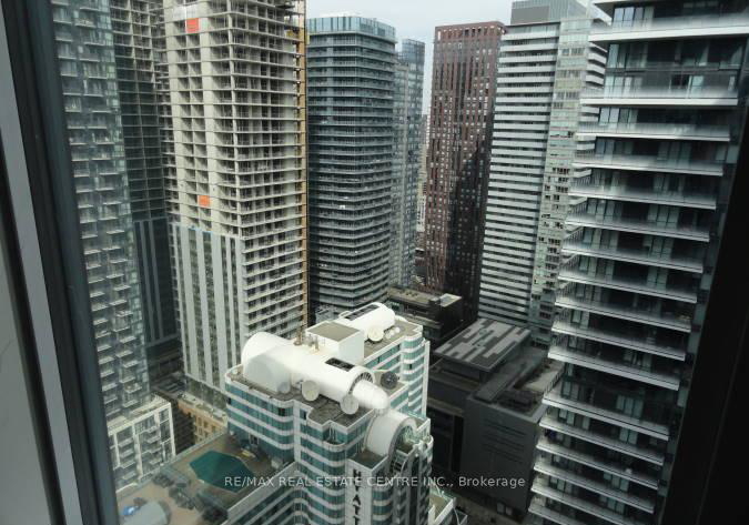 357-king-street-w-toronto-ontario-c12860782