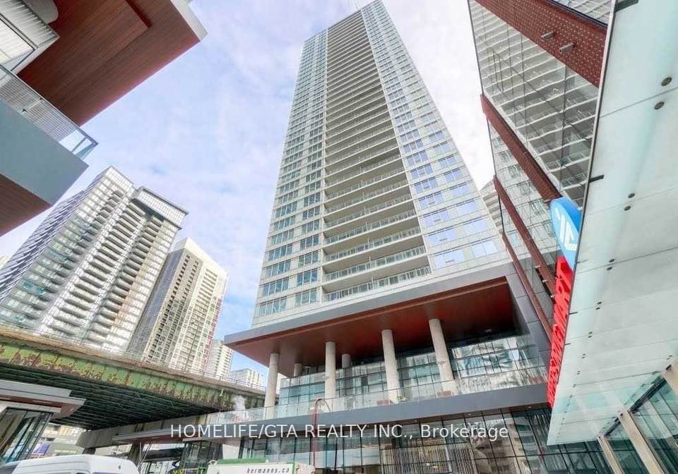 17-bathurst-street-toronto-ontario-c12860864
