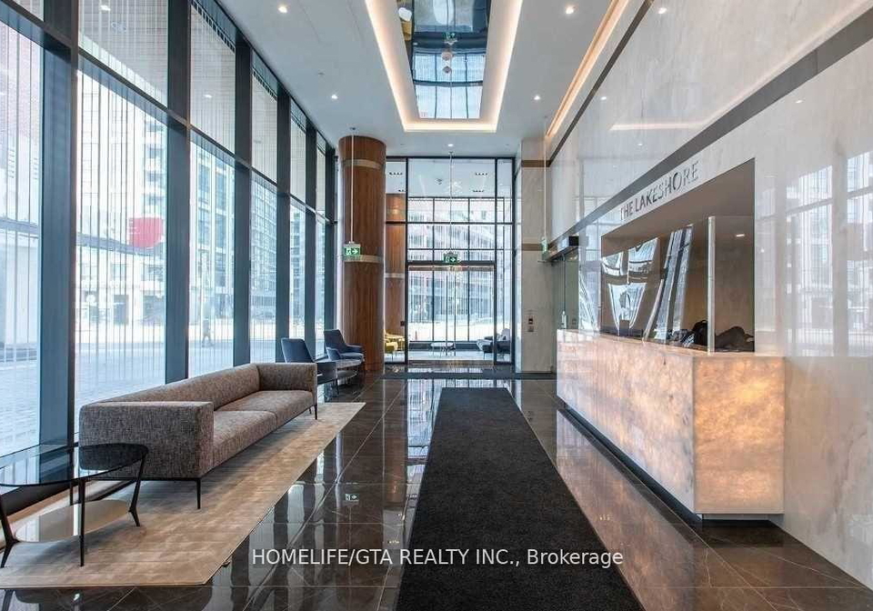 17-bathurst-street-toronto-ontario-c12860864