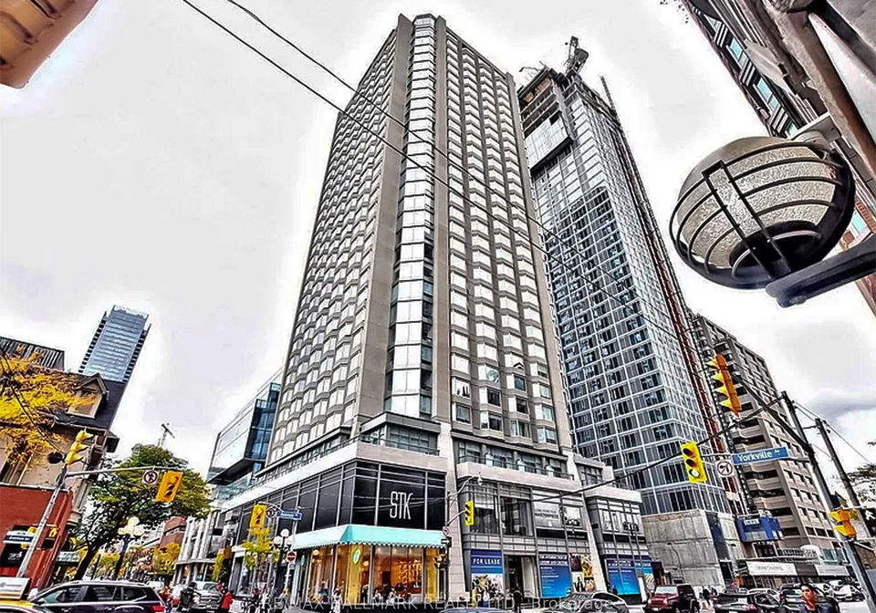 155-yorkville-avenue-toronto-ontario-c12861048