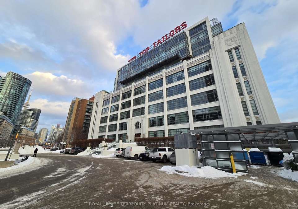 637-lake-shore-boulevard-w-toronto-ontario-c12861322