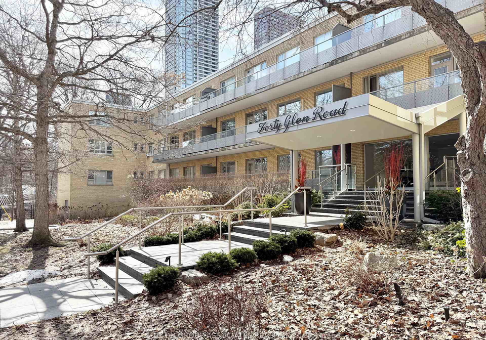 40-glen-road-toronto-ontario-c12861362