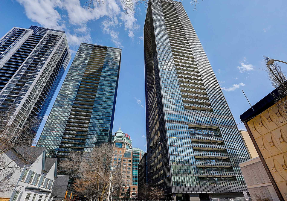 101-charles-street-e-toronto-ontario-c12861534