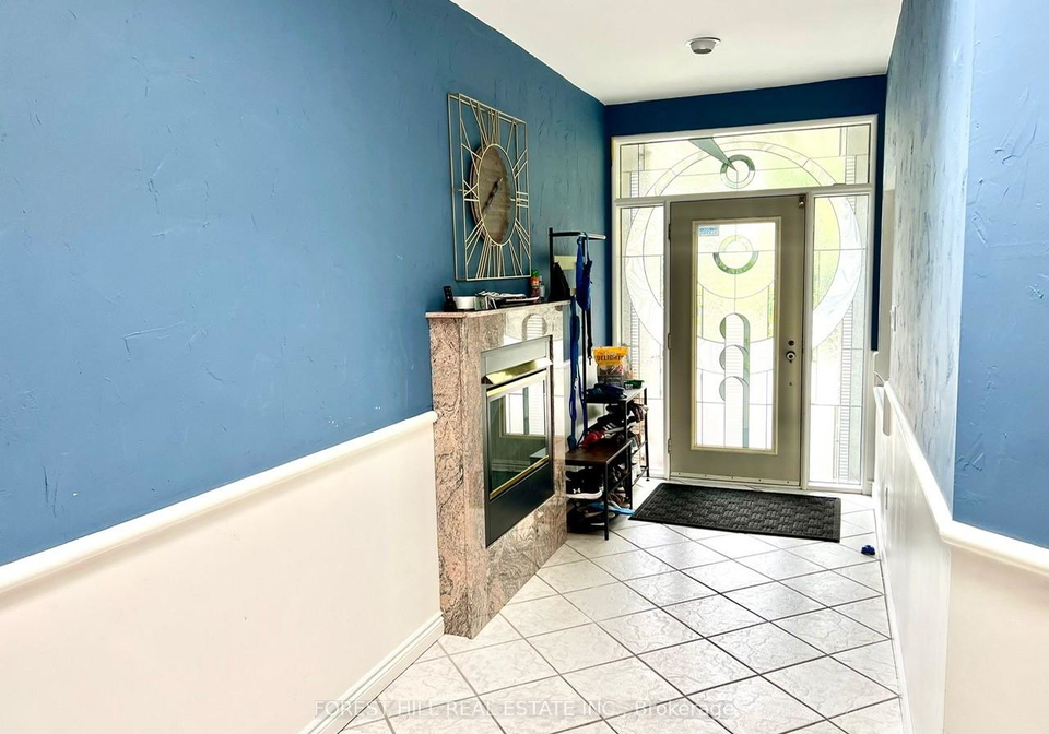 4-hyfan-court-sw-toronto-ontario-c12861690