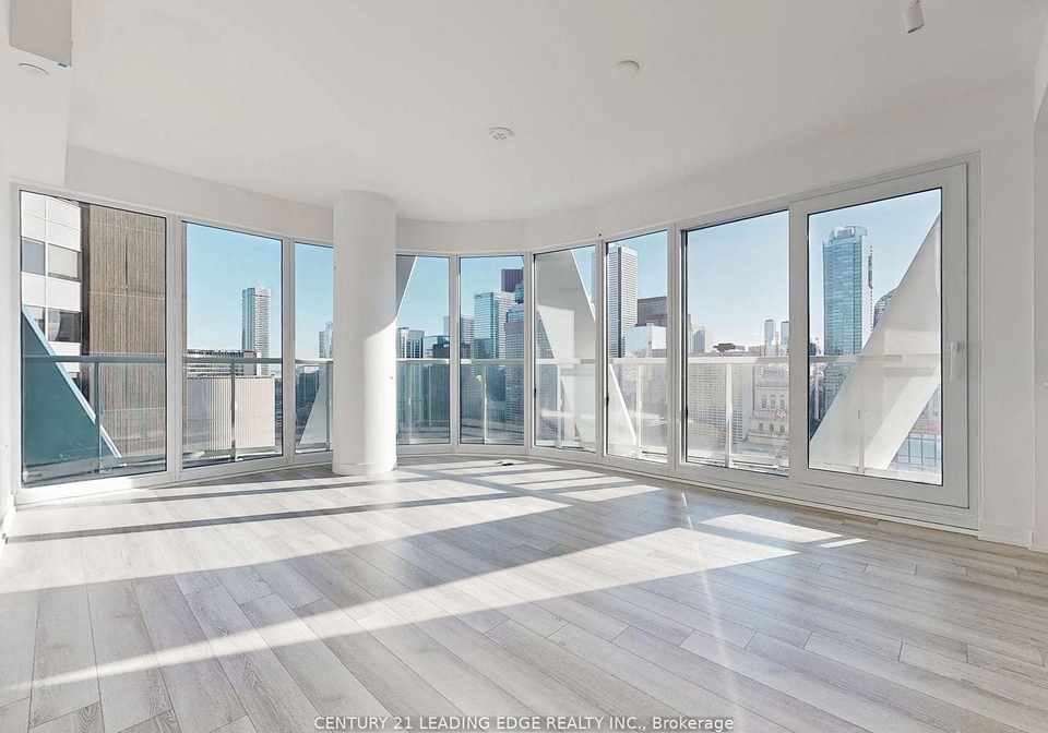 230-simcoe-street-toronto-ontario-c12861750