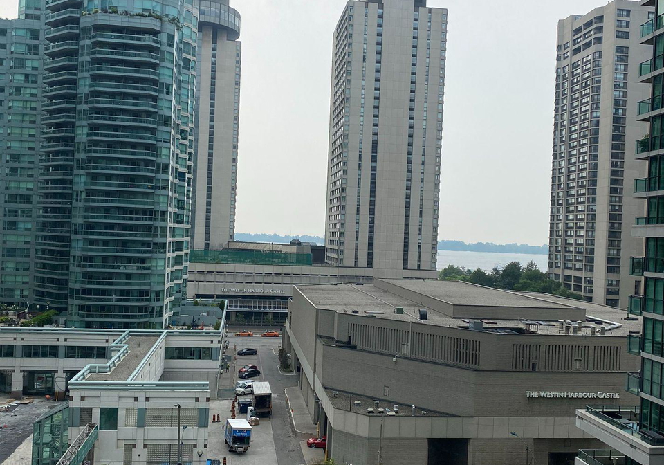 18-harbour-street-toronto-ontario-c12862238
