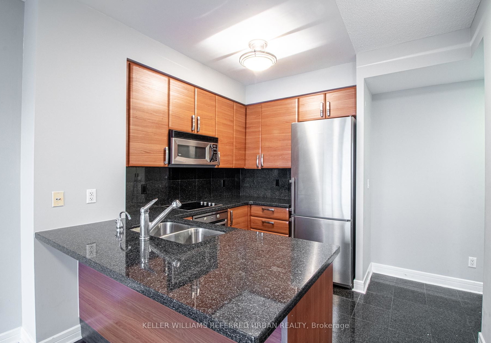 1-avondale-avenue-north-york-ontario-c12862448