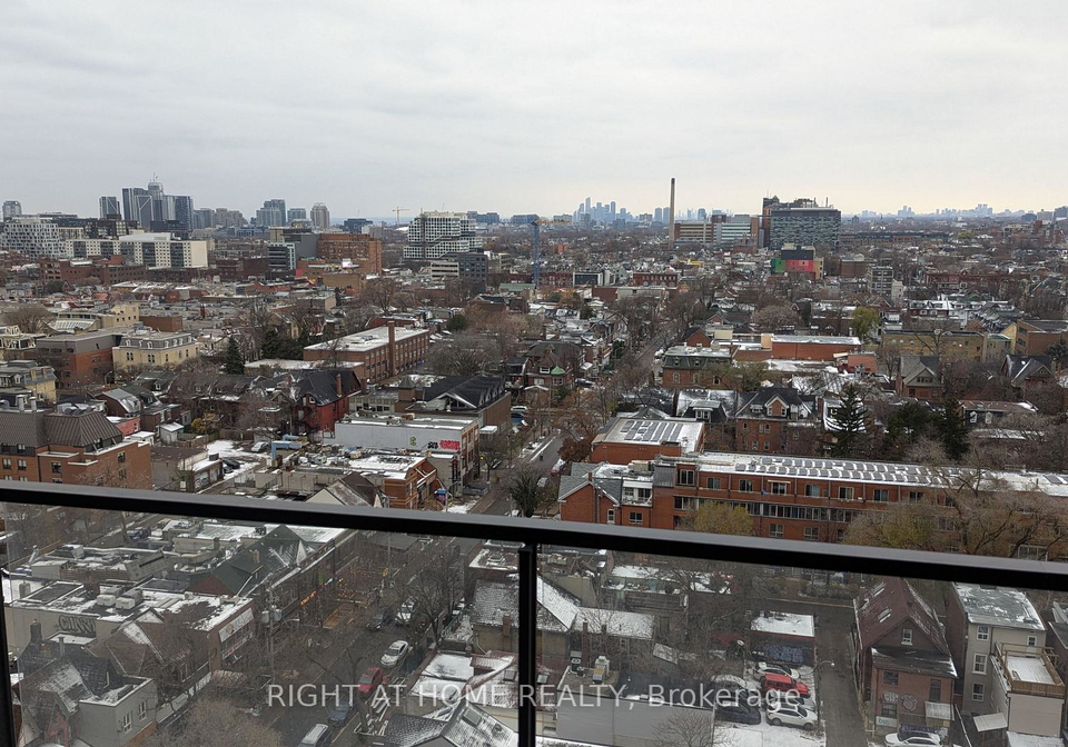 195-mccaul-street-toronto-ontario-c12862548