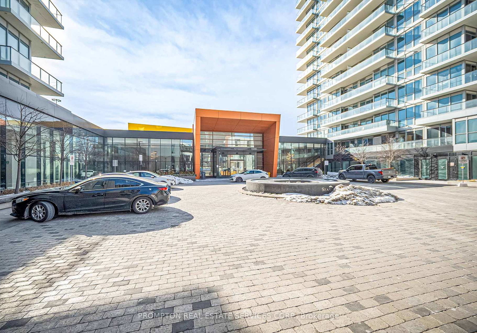 95-mcmahon-drive-north-york-ontario-c12862782