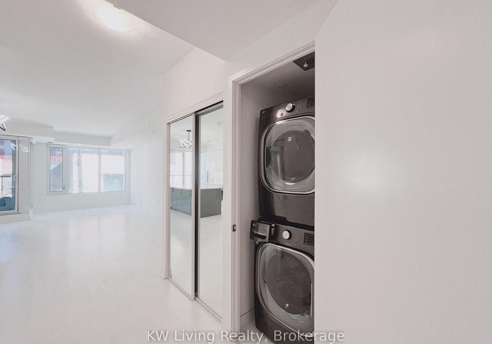 158-front-street-toronto-ontario-c12862816