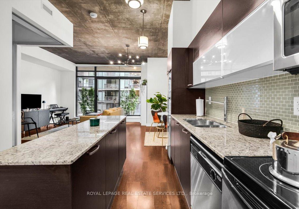 10-morrison-street-toronto-ontario-c12863160