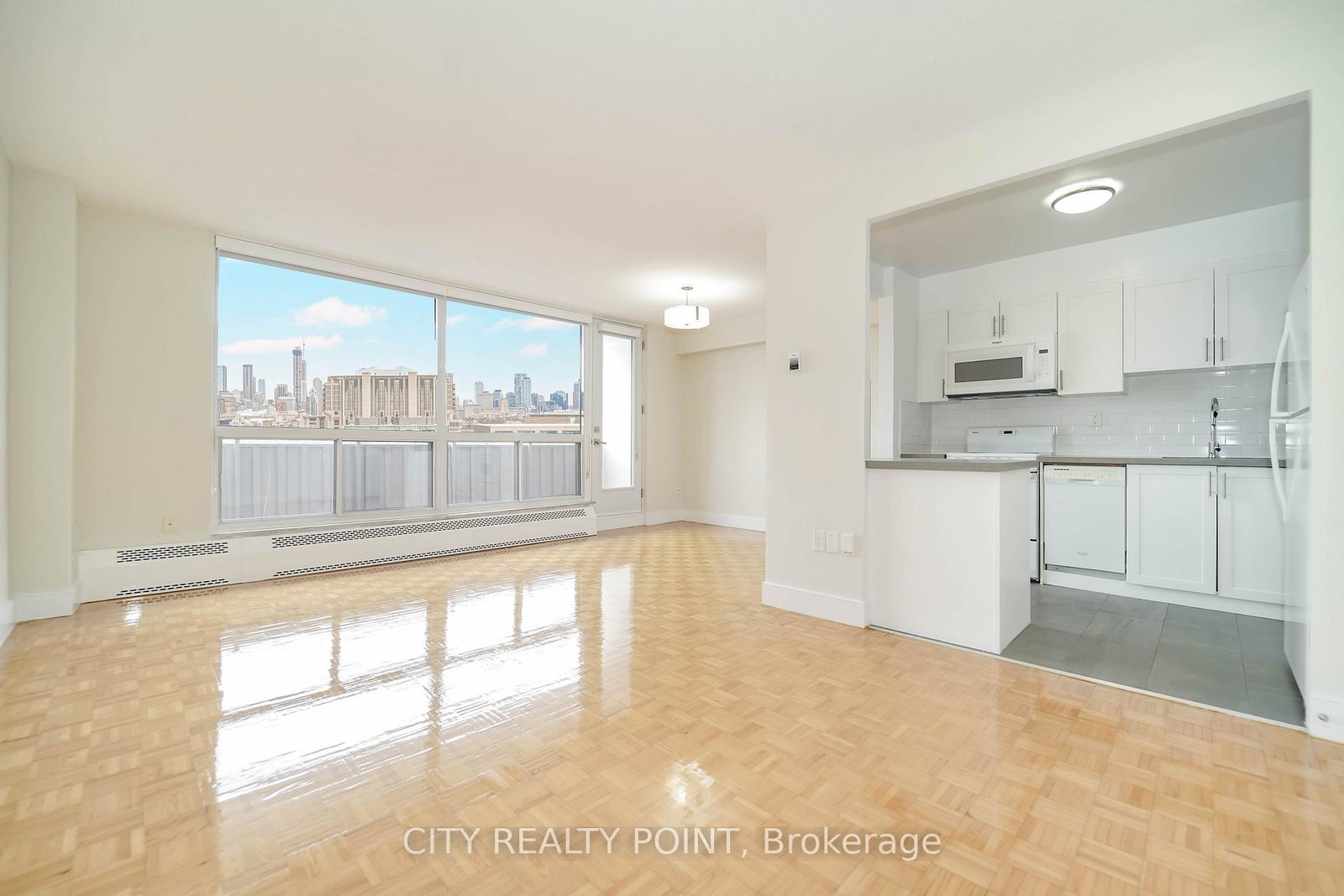 666-spadina-avenue-toronto-ontario-c12863164