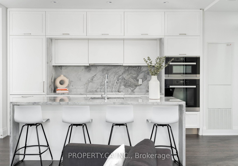 470-front-street-w-toronto-ontario-c12863284
