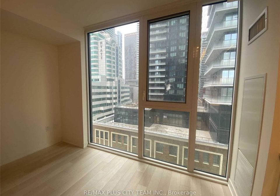 357-king-street-w-toronto-ontario-c12863316