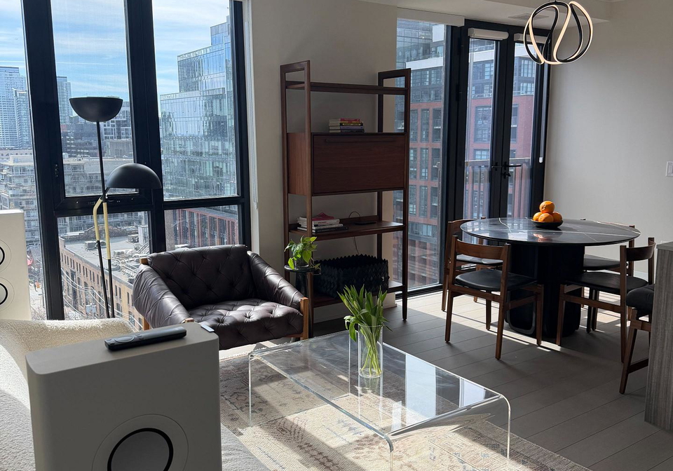 123-portland-street-toronto-ontario-c12863364