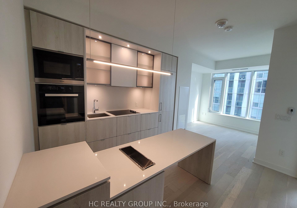 11-yorkville-avenue-toronto-ontario-c12863554