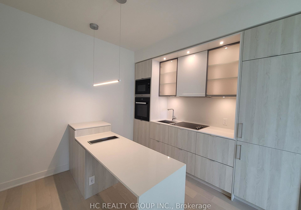 11-yorkville-avenue-toronto-ontario-c12863554