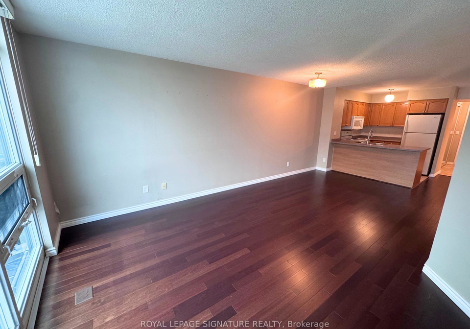 219-fort-york-boulevard-toronto-ontario-c12863622
