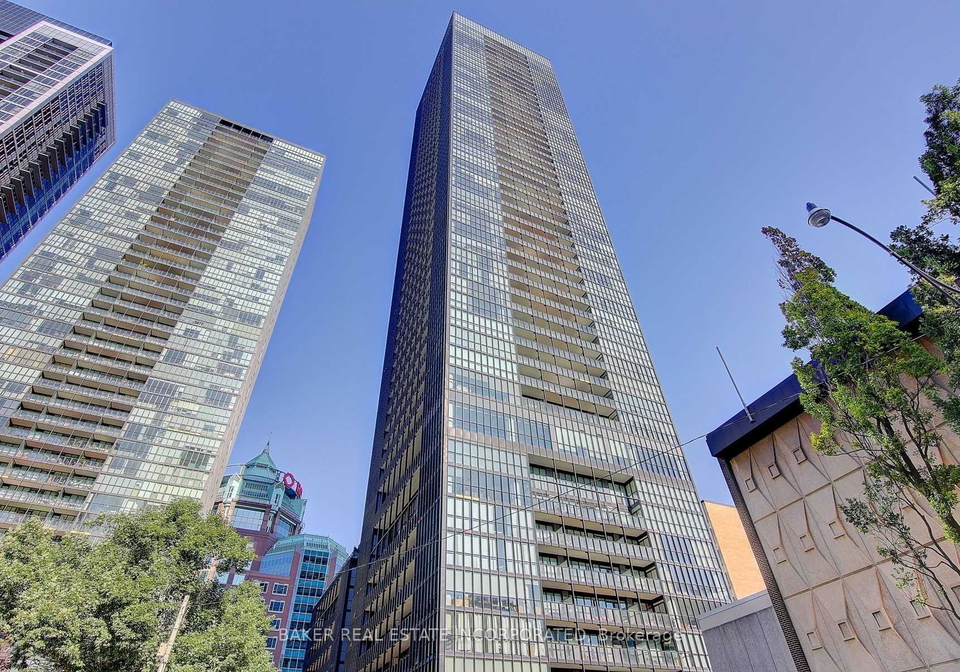 101-charles-street-e-toronto-ontario-c12863732