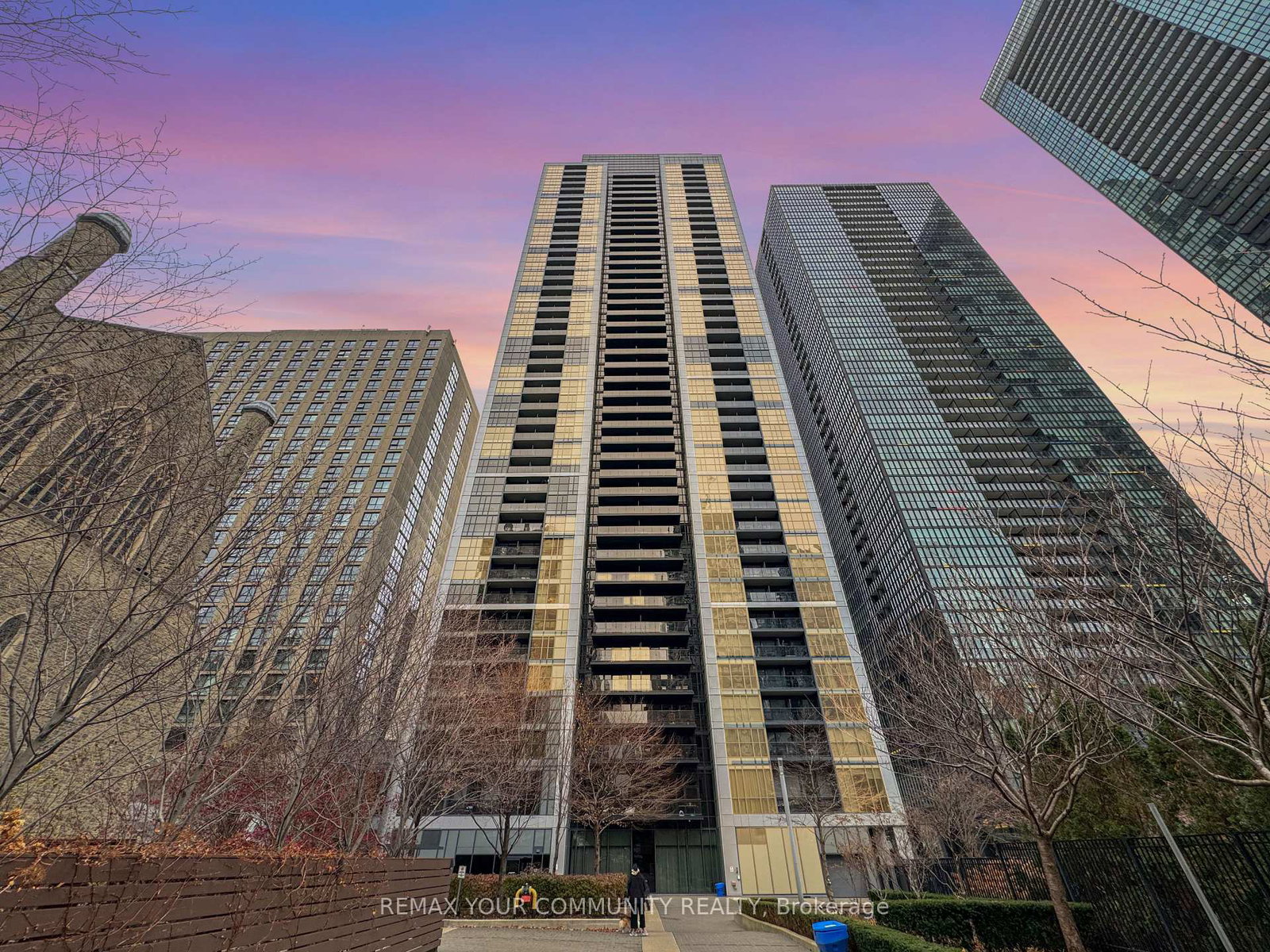 28-ted-rogers-way-toronto-ontario-c12863736