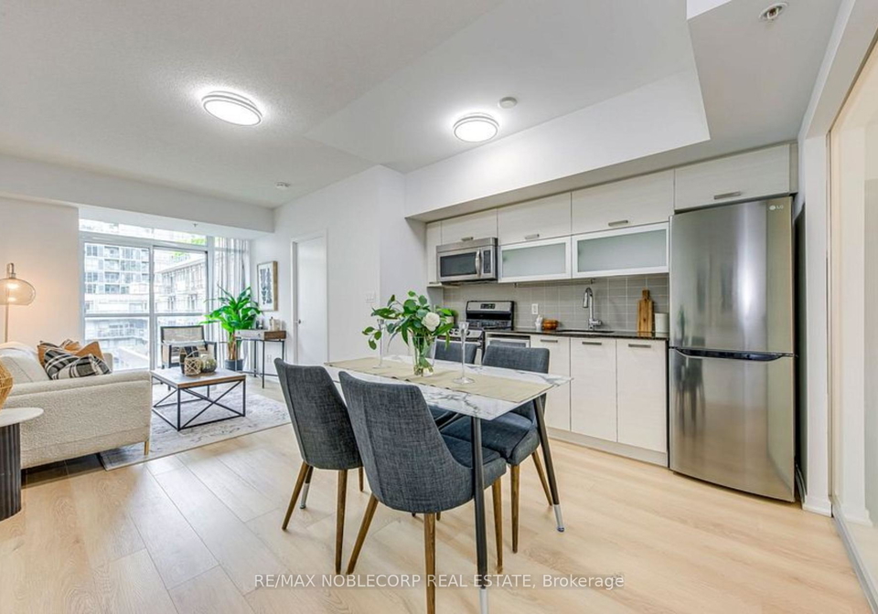 68-abell-street-toronto-ontario-c12863816