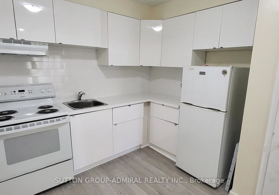 2839-bathurst-street-toronto-ontario-c12863840