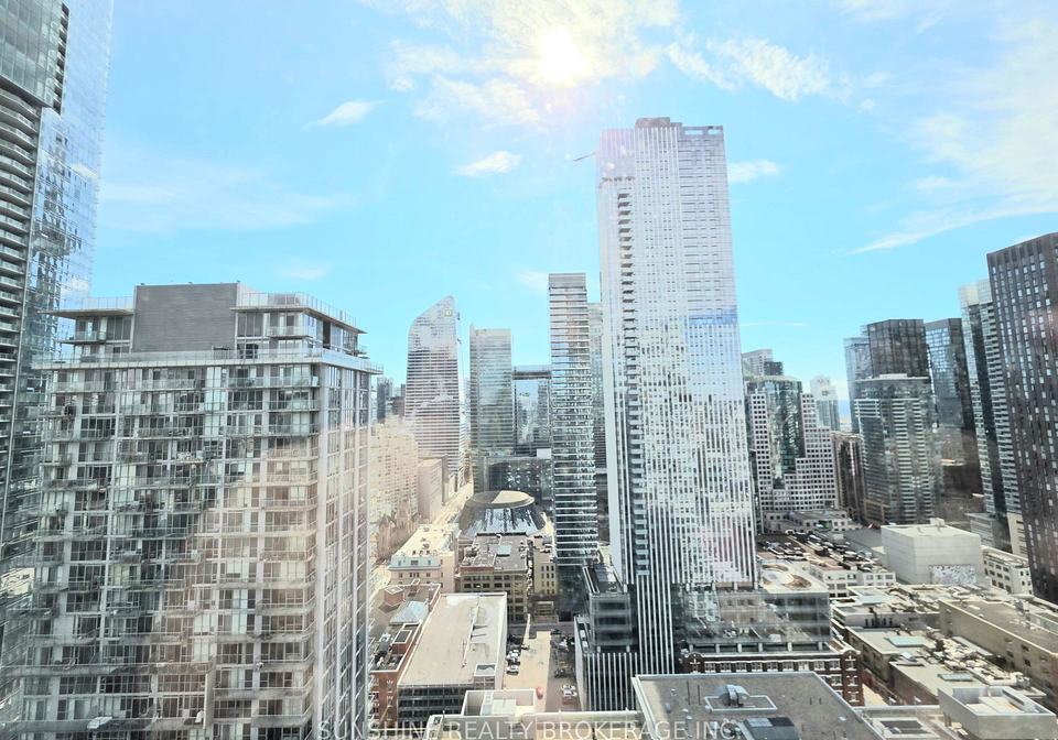 199-richmond-street-w-toronto-ontario-c12863974