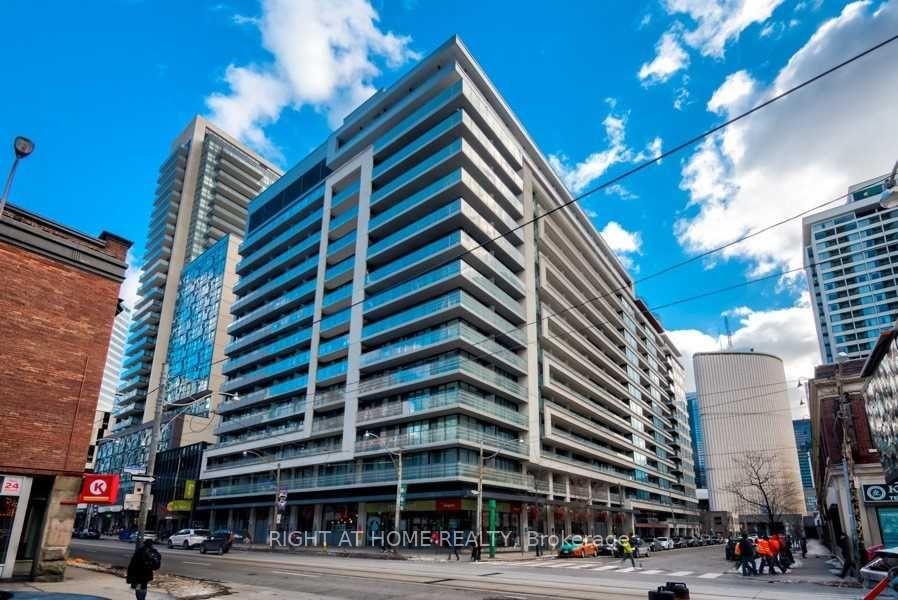 111-elizabeth-street-toronto-ontario-c12864058